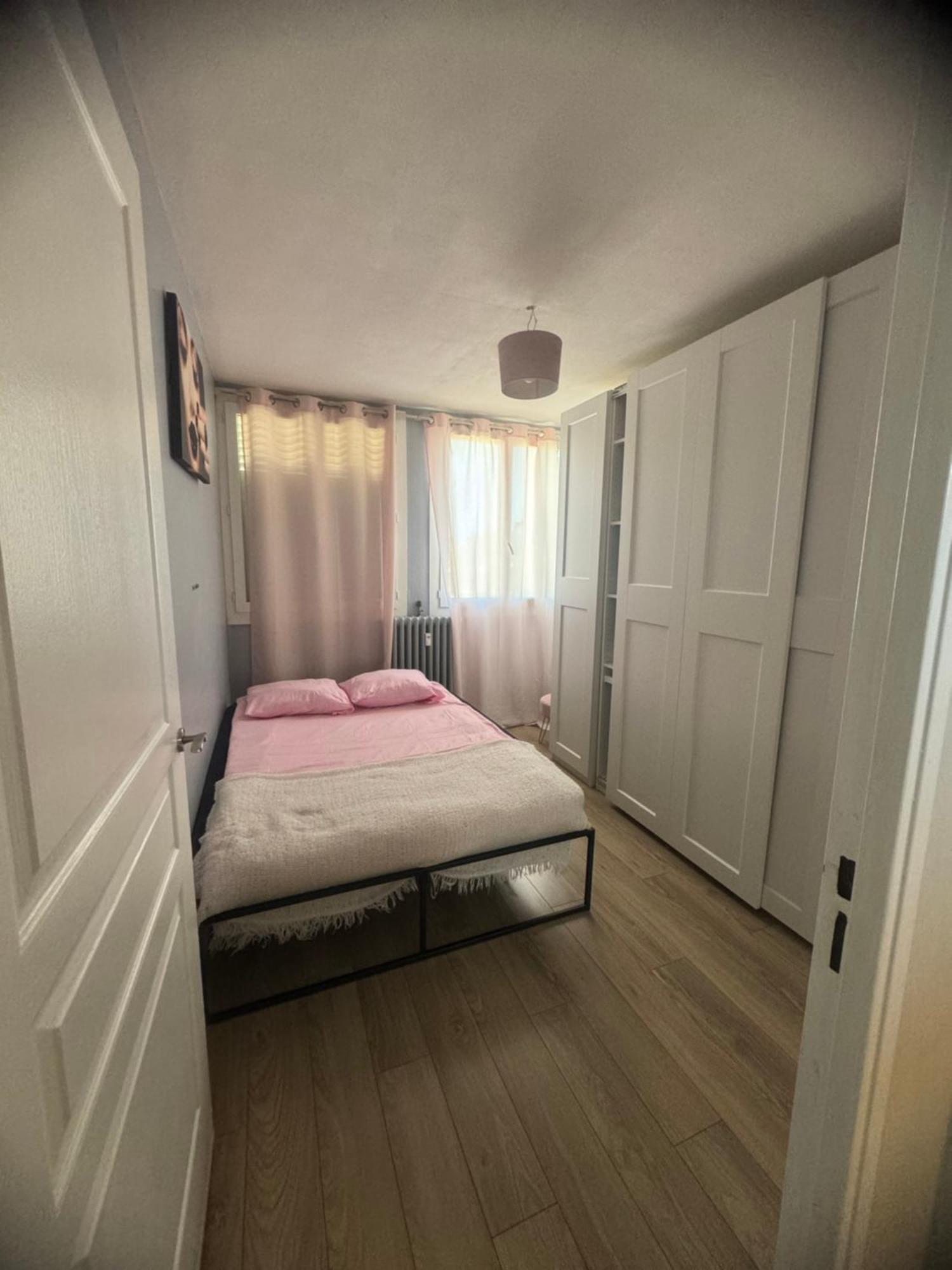 Appartement Proche Aeroport Marignane Exteriér fotografie